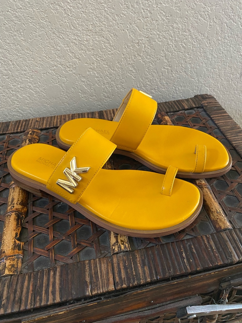 Michael Kors Yellow Leather MK Logo Slide Sandals Size 5